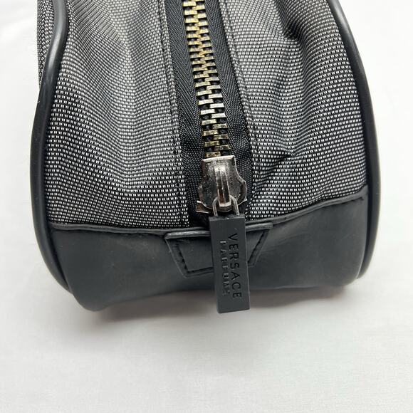 Versace Perfums Men’s Toiletry Zip Up Shave Bag Dark Gray Black Trim - Picture 5 of 10